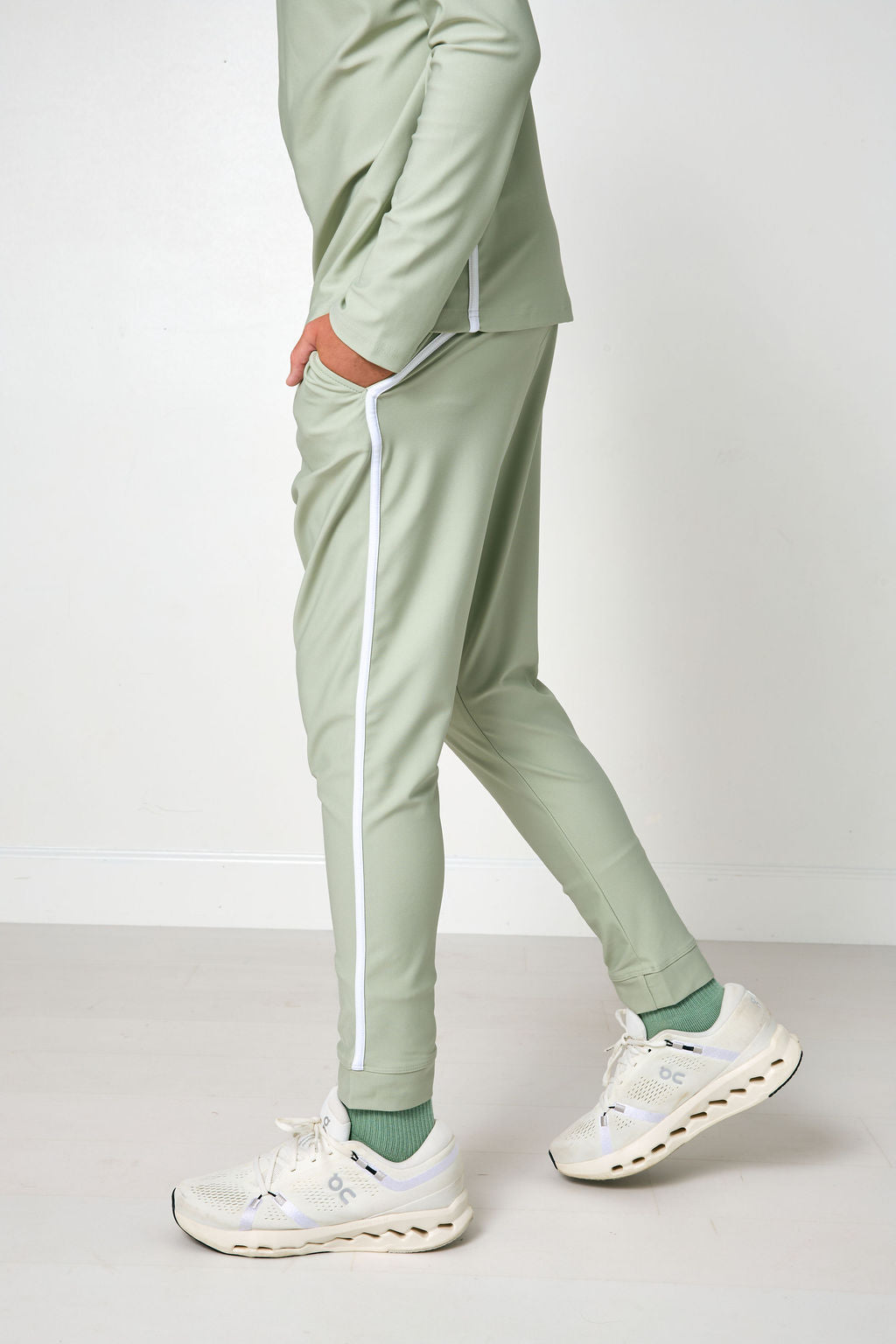 Boy's Retro Warm-Up Jogger