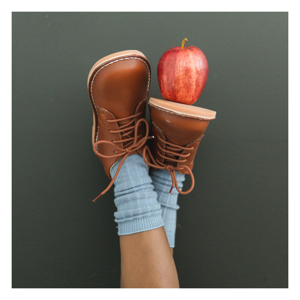Tuck Lace Up Shoe - Cognac
