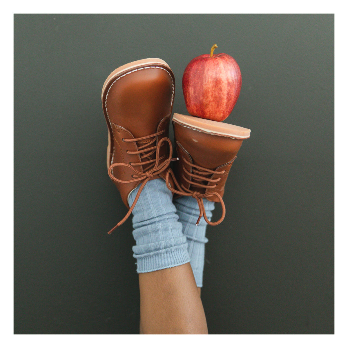 Tuck Lace Up Shoe - Cognac